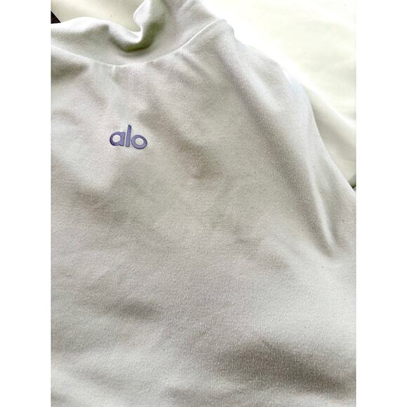 Alo tank and airlift leggings set size large - iced green tea - Picture 15 of 15